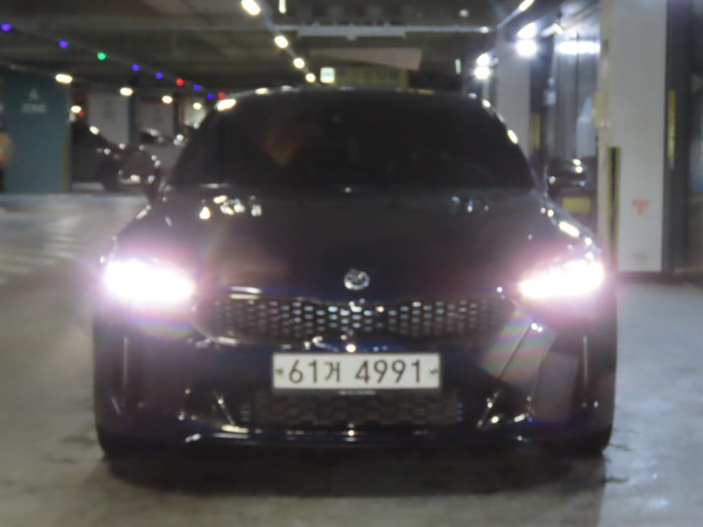 KIA Stinger - Vista 3