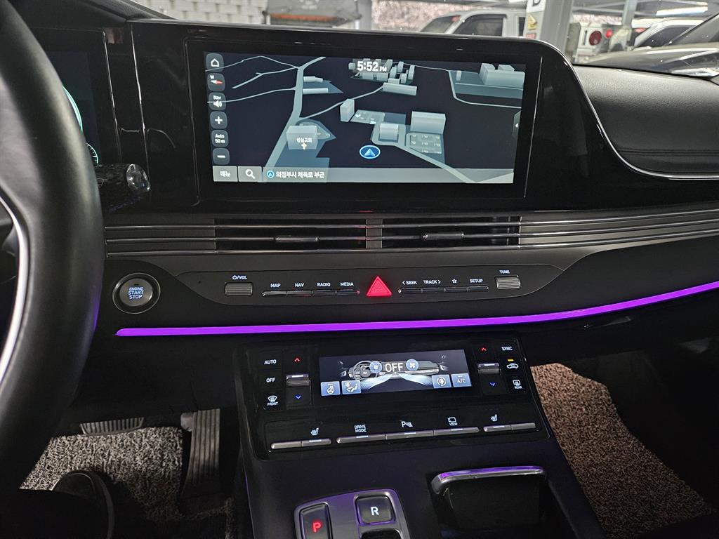 HYUNDAI Grandeur - Vista 11