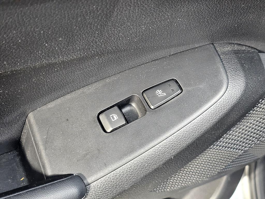 KIA Seltos - Vista 12