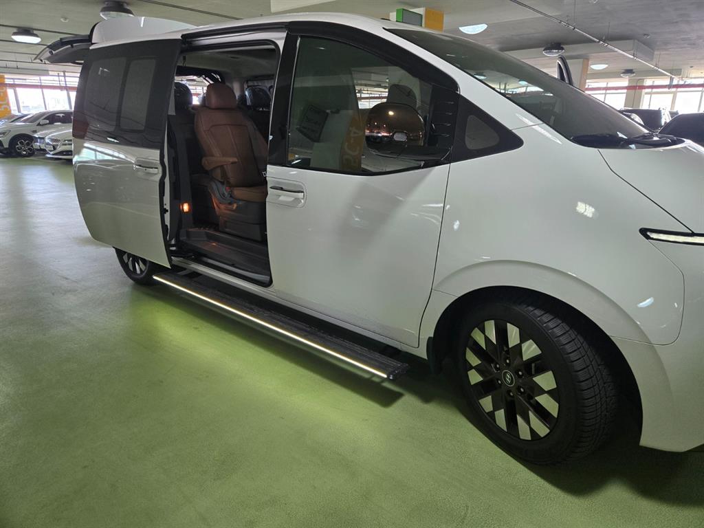 HYUNDAI Staria 2022 Blanco - Importación desde Corea - HF Imports Iquique - Foto 18