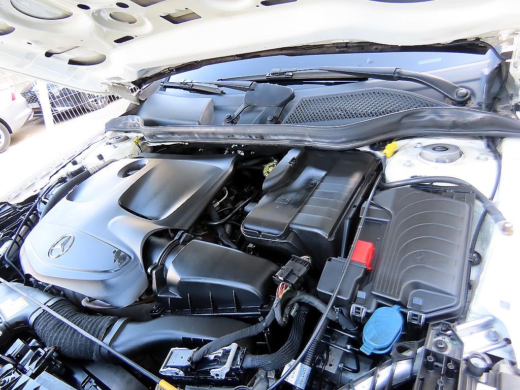 Mercedes Benz GLA Class 2019 Blanco - Importación desde Corea - HF Imports Iquique - Foto 19