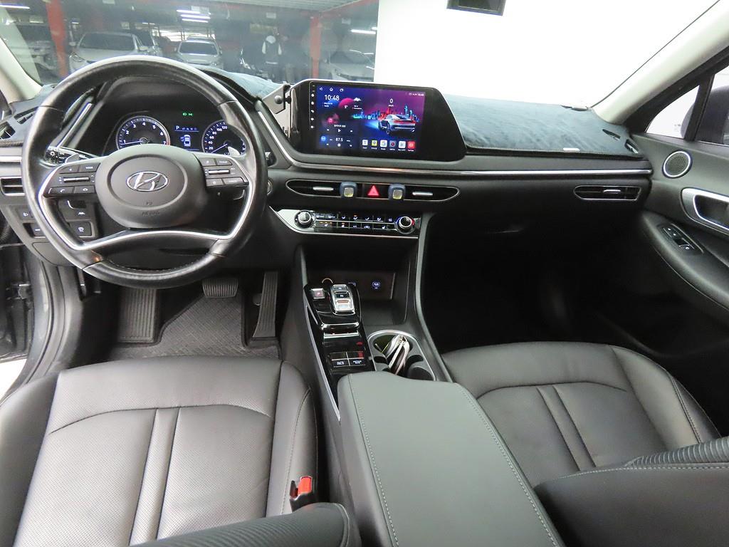 HYUNDAI Sonata - Vista 7