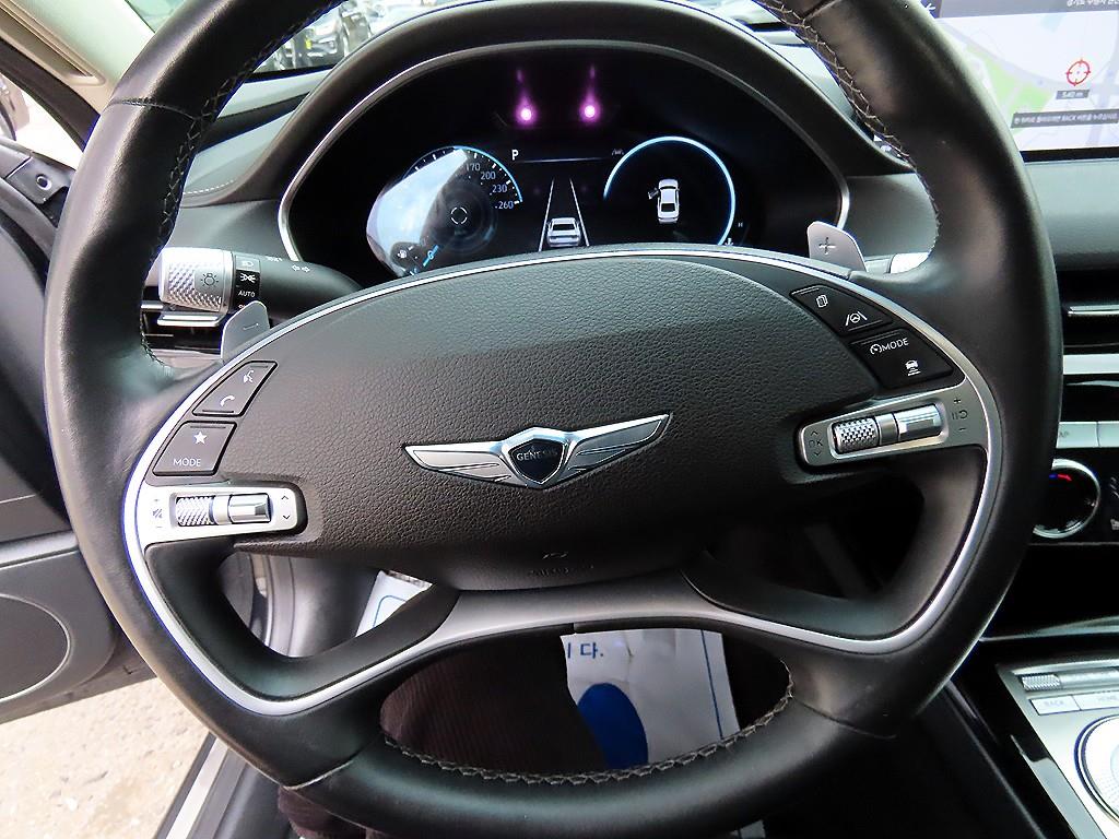 Genesis G80 - Vista 8