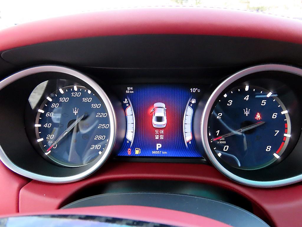 Maserati Ghibli - Vista 9