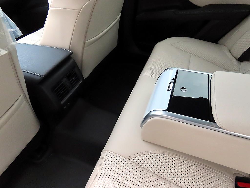 Toyota Camry 2025 Gris - Importación desde Corea - HF Imports Iquique - Foto 17