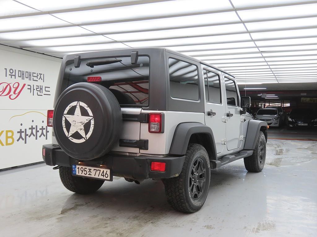 Jeep Wrangler - Vista 4