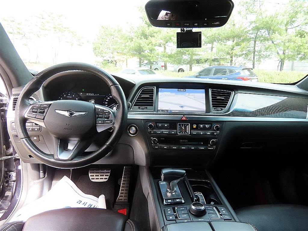 Genesis G80 - Vista 7