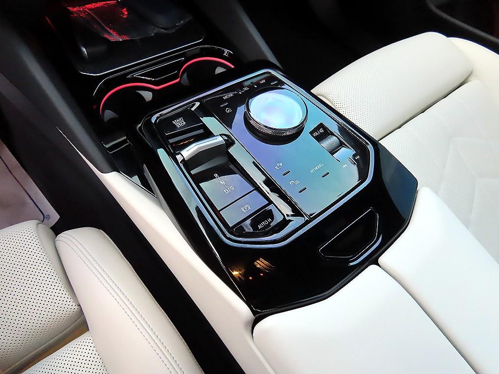 BMW 5 Series - Vista 11