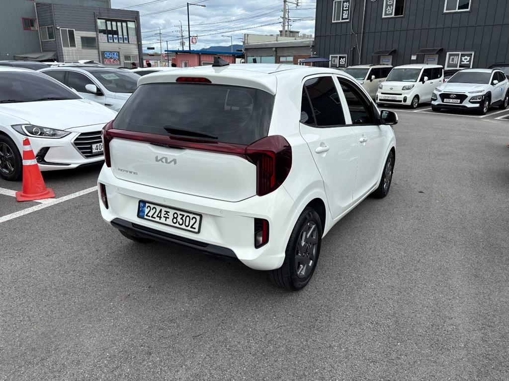 KIA Morning - Vista 4