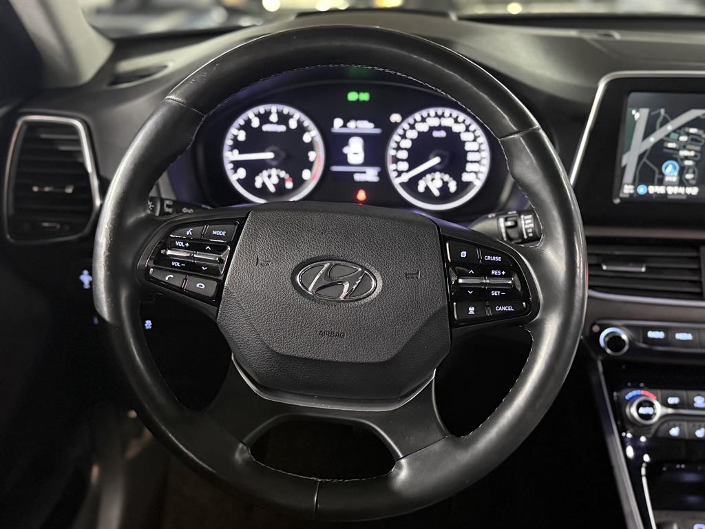 HYUNDAI Grandeur - Vista 8