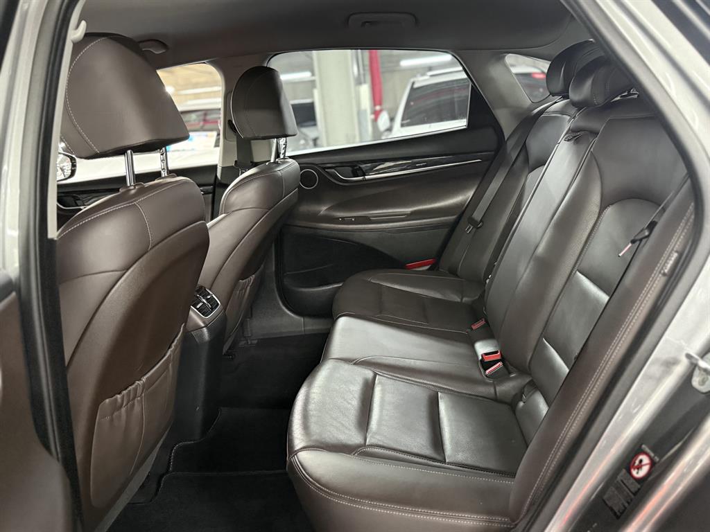 HYUNDAI Grandeur 2018 Gris - Importación desde Corea - HF Imports Iquique - Foto 17