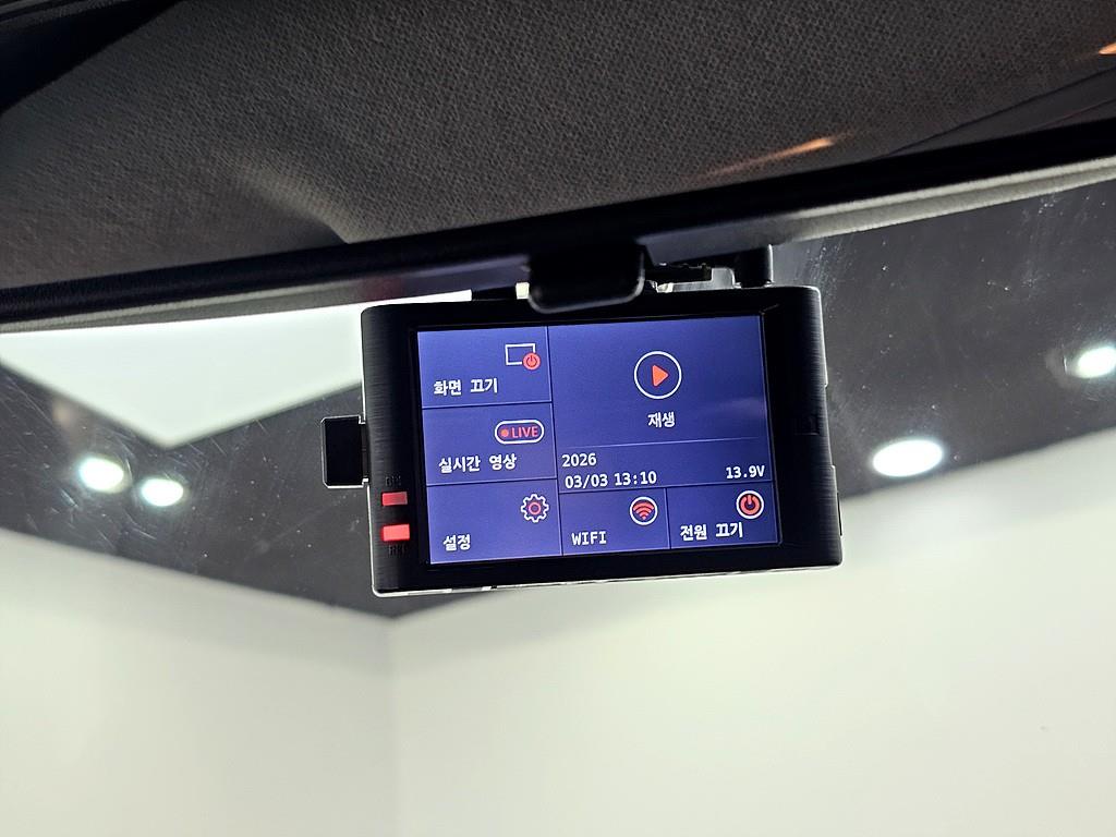 HYUNDAI Avante - Vista 11