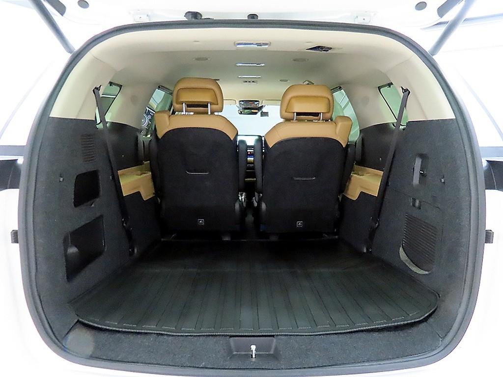 KIA Carnival 2023 Blanco - Importación desde Corea - HF Imports Iquique - Foto 18