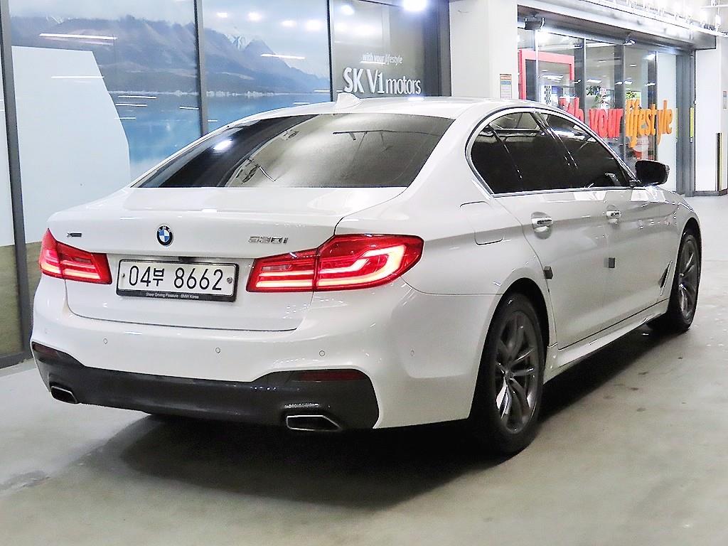BMW 5 Series - Vista 4