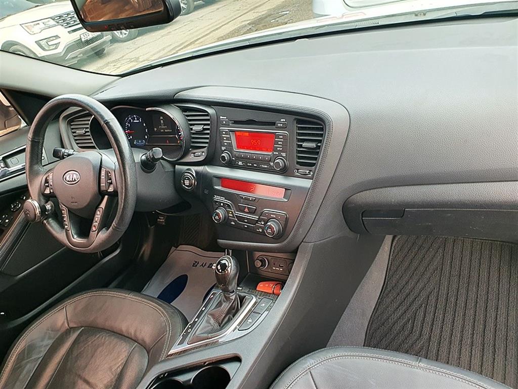 KIA K5 2011 Blanco - Importación desde Corea - HF Imports Iquique - Foto 17