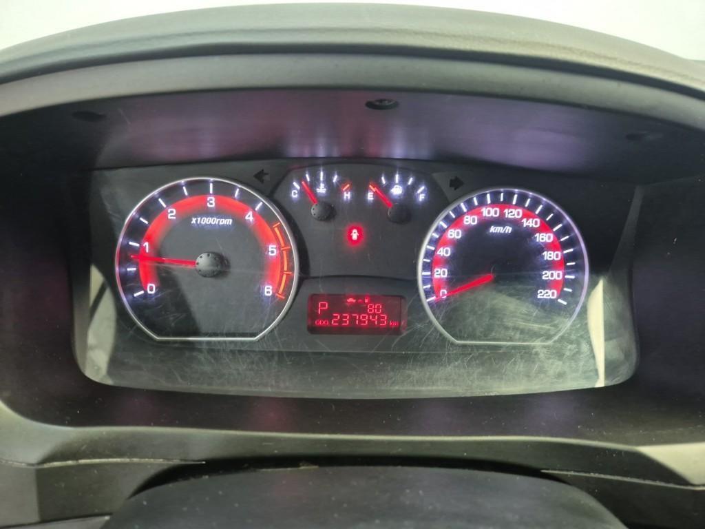 Ssangyong Korando - Vista 6