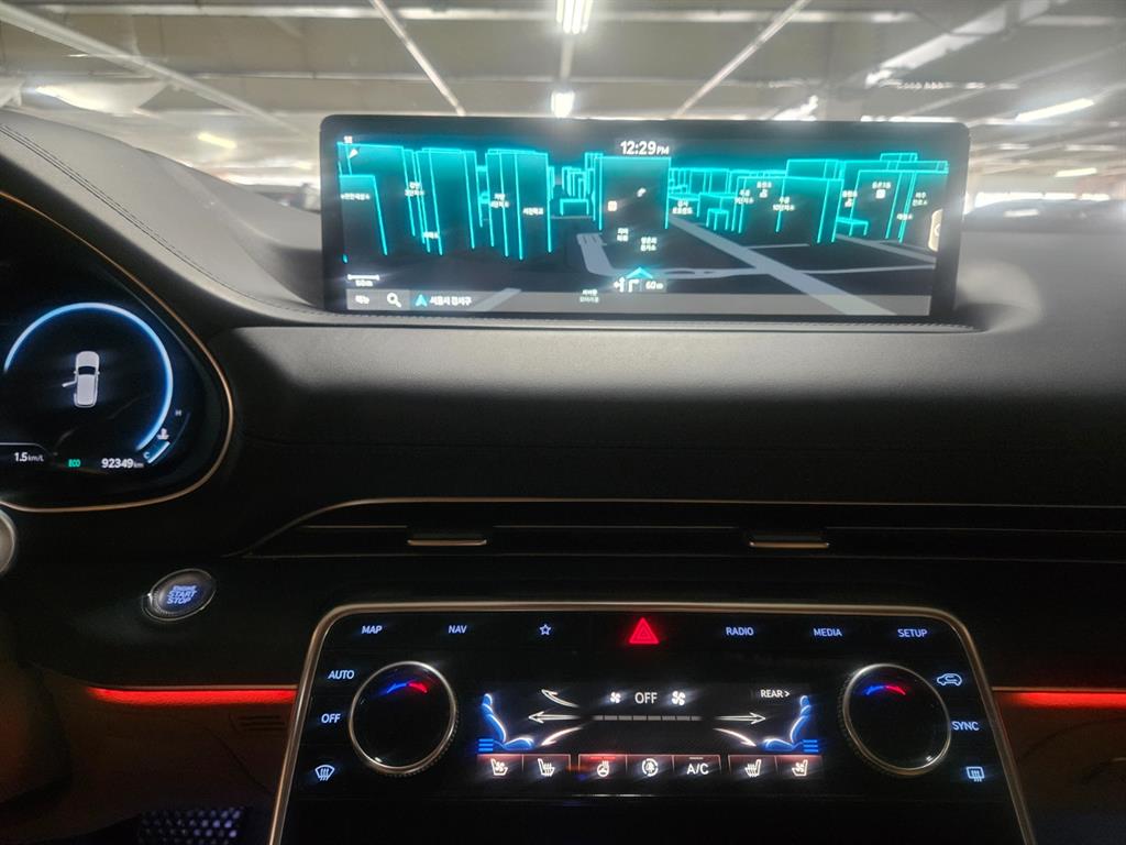 Genesis GV80 - Vista 11