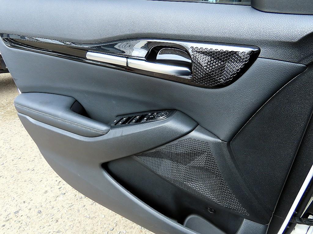 KIA Seltos - Vista 11