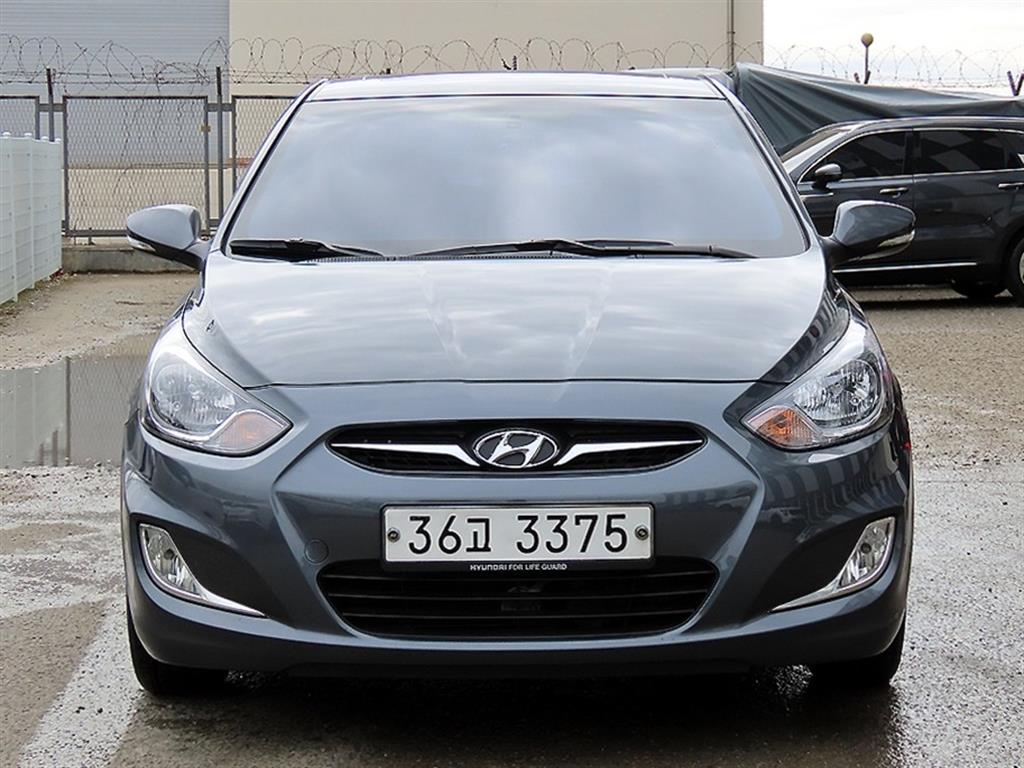 HYUNDAI Accent 2012 - Importación desde Corea - HF Imports Iquique - Foto 1