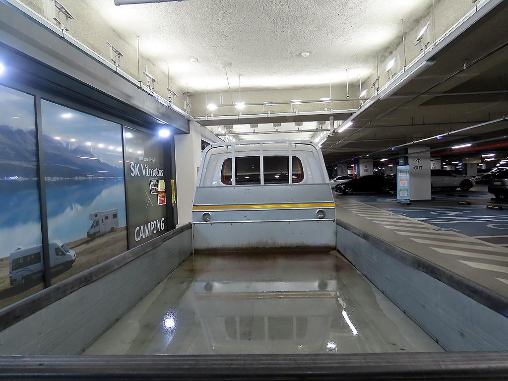 Small Truck Cargo (small) - Vista 6