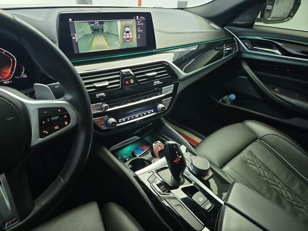 BMW 5 Series - Vista 10