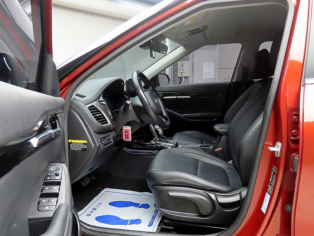 KIA Seltos - Vista 5