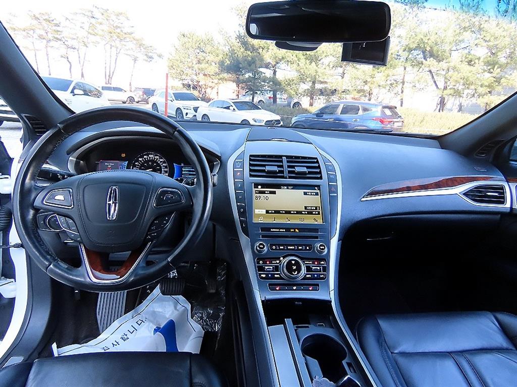 Lincoln MKZ - Vista 7