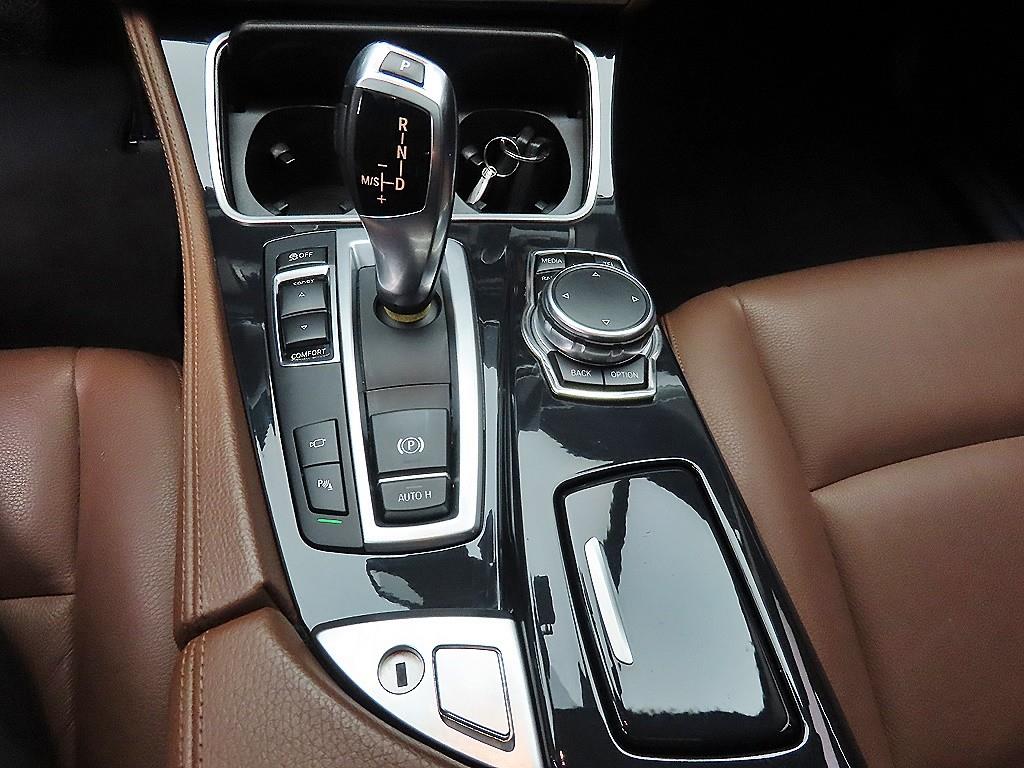 BMW 5 Series - Vista 10