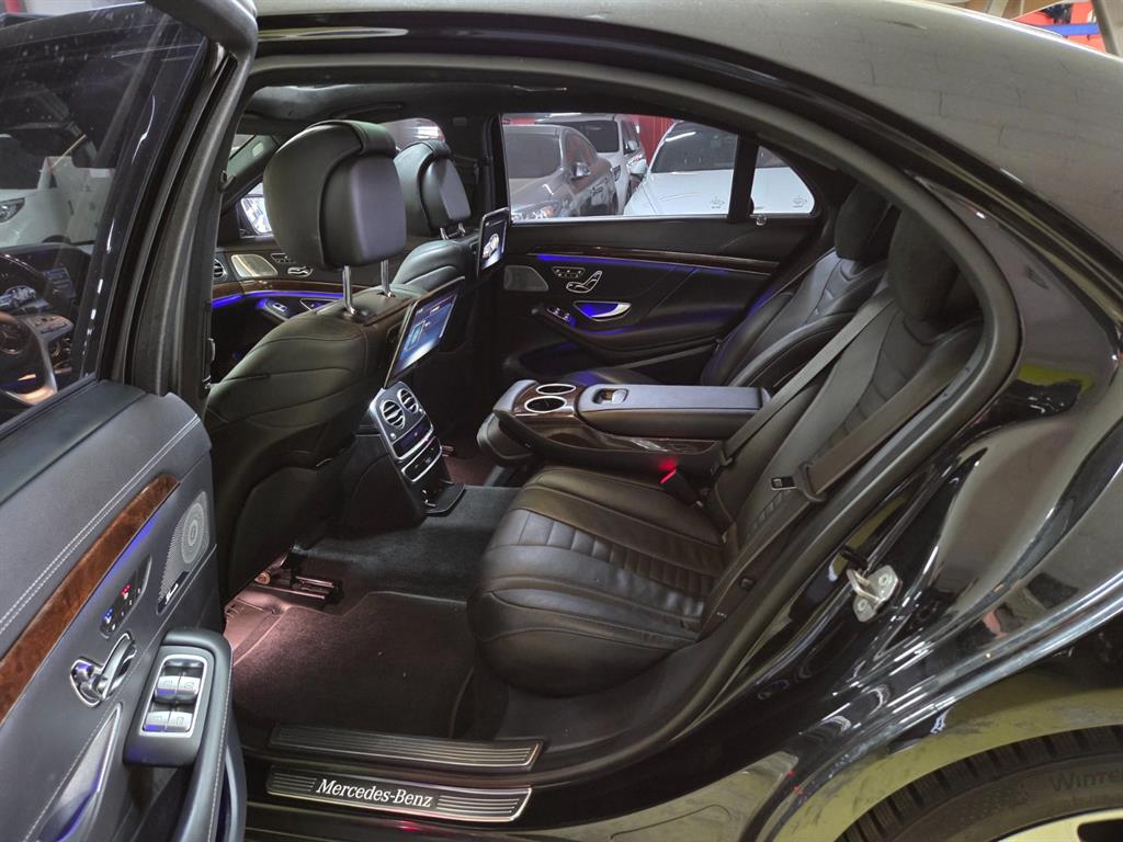 Mercedes Benz S Class - Vista 7