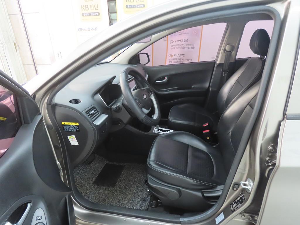 KIA Morning - Vista 5