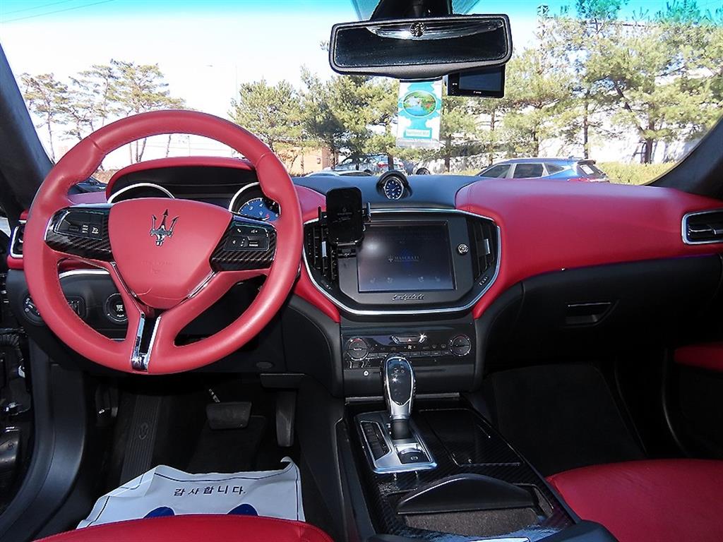 Maserati Ghibli - Vista 7