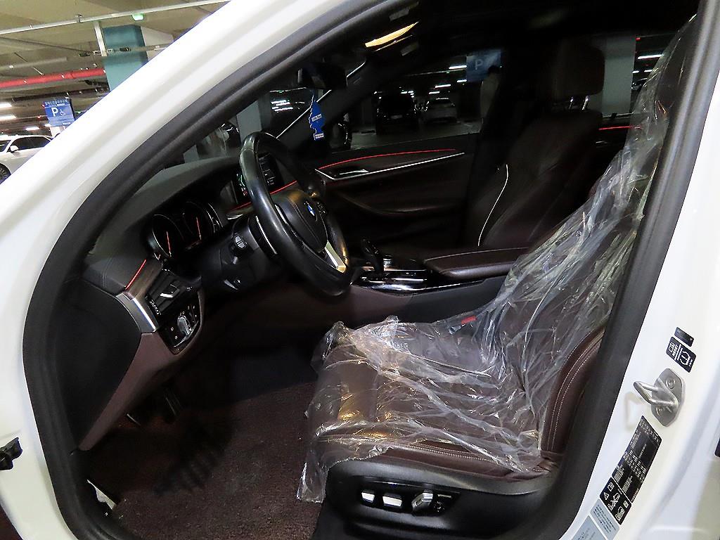 BMW 5 Series - Vista 6