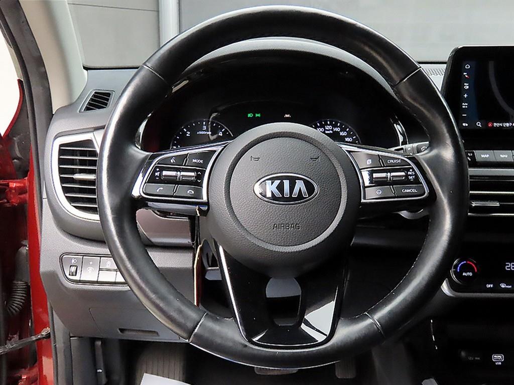 KIA Seltos - Vista 9