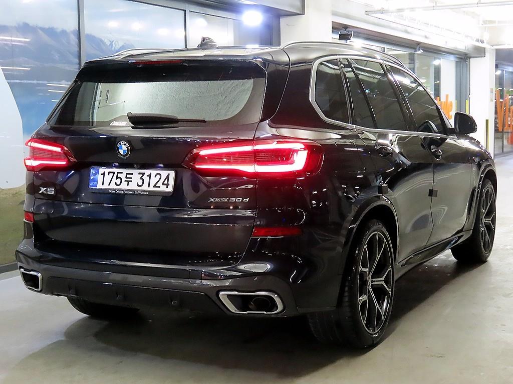 BMW X5 - Vista 4
