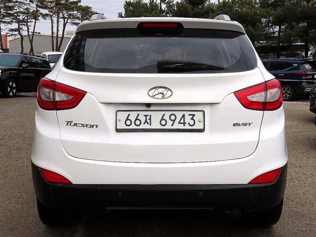 HYUNDAI Tucson - Vista 4