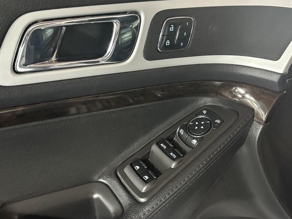 Ford Explorer 2014 Blanco - Importación desde Corea - HF Imports Iquique - Foto 17