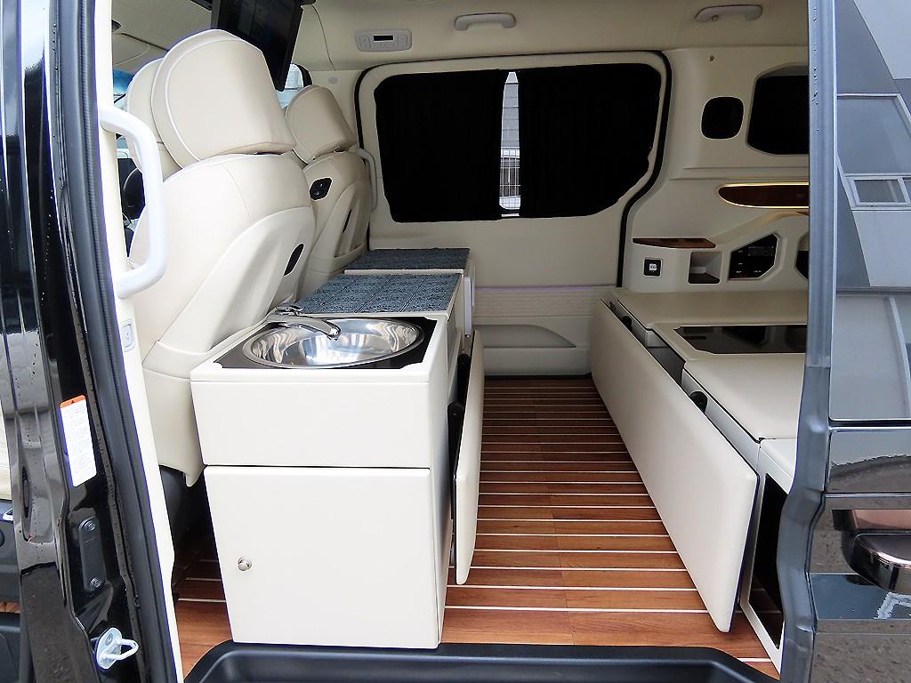 HYUNDAI Staria - Vista 6