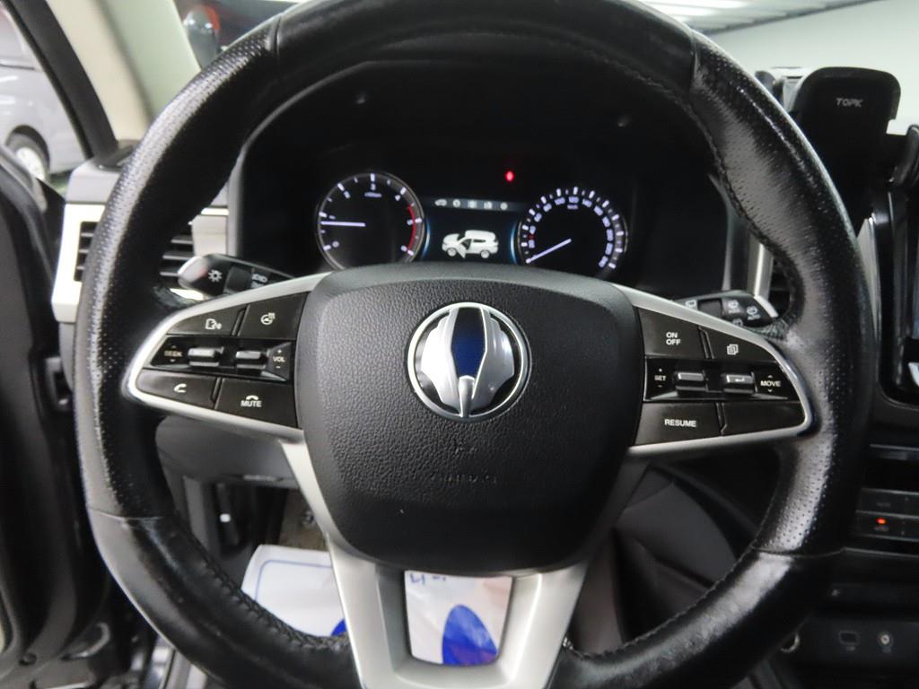 Ssangyong Rexton - Vista 8