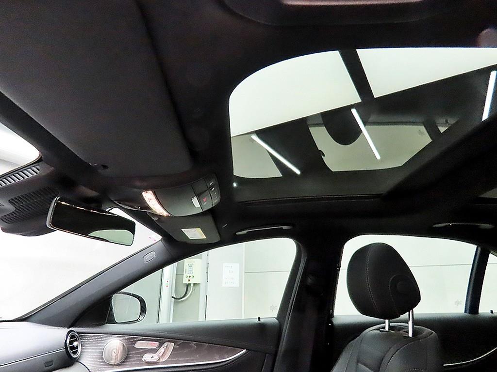 Mercedes Benz E class 2023 Gris - Importación desde Corea - HF Imports Iquique - Foto 18