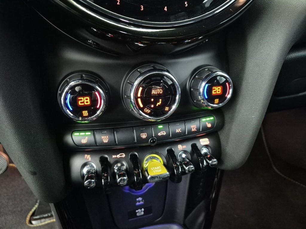 Mini Cooper Electric - Vista 10