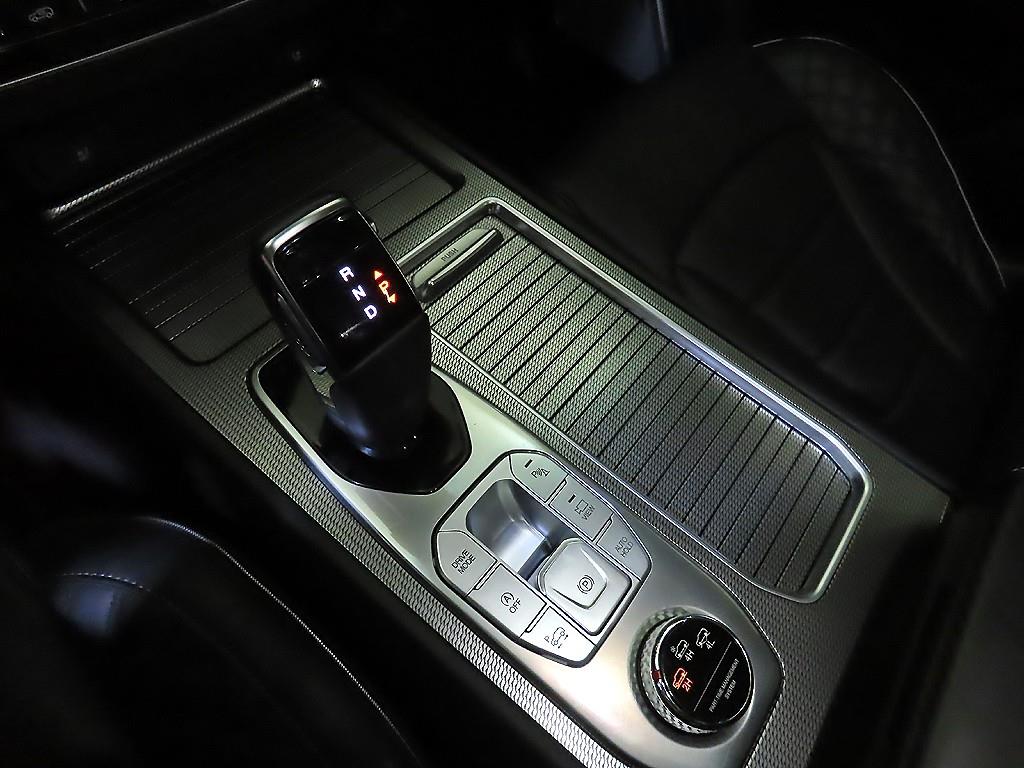 Ssangyong Rexton - Vista 12