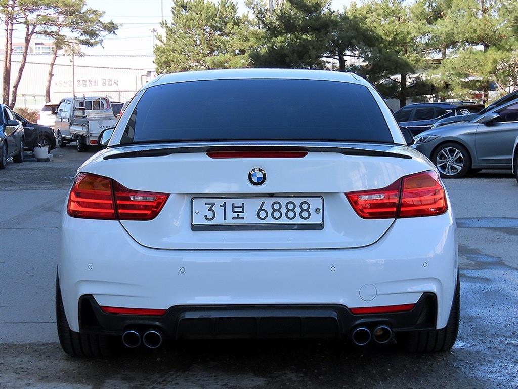 BMW 4 Series - Vista 4