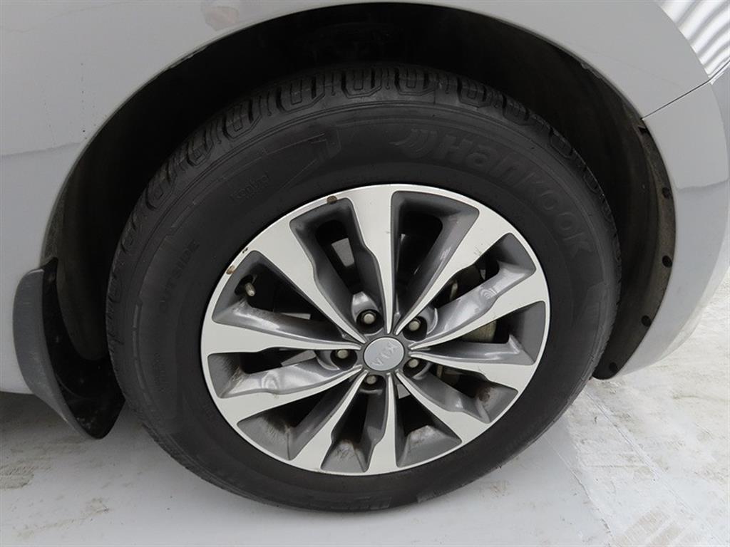 KIA Carnival 2016 Gris - Importación desde Corea - HF Imports Iquique - Foto 20