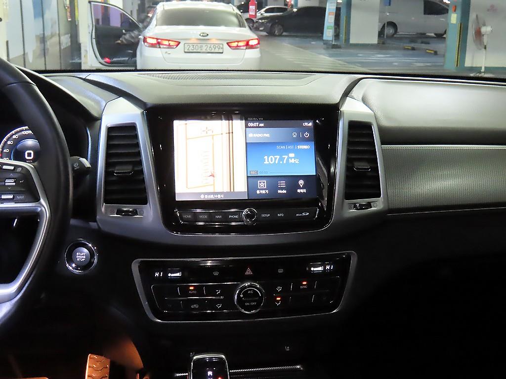 Ssangyong Rexton - Vista 11