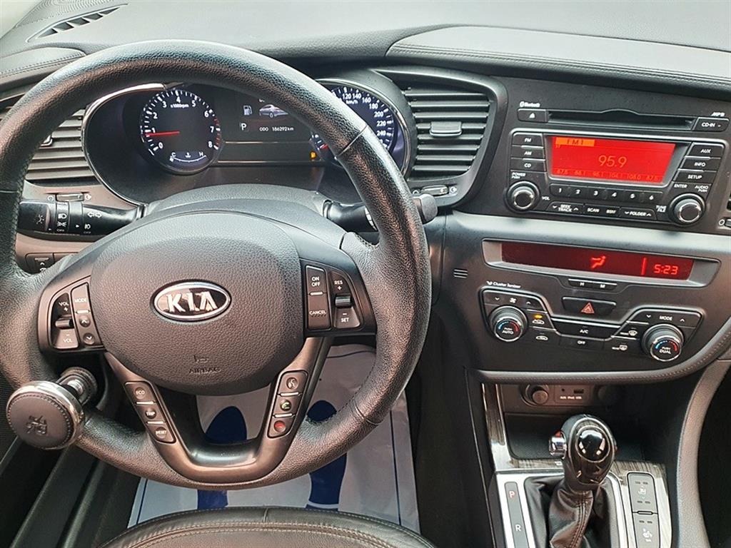 KIA K5 2011 Blanco - Importación desde Corea - HF Imports Iquique - Foto 13