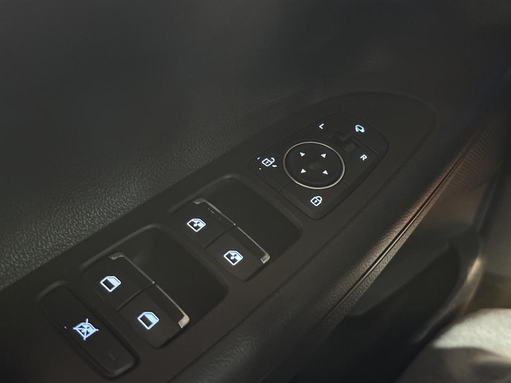 HYUNDAI Grandeur - Vista 7