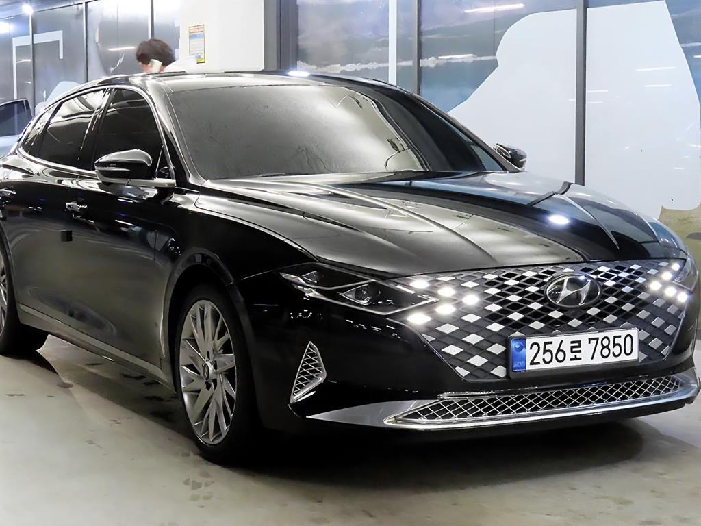 HYUNDAI Grandeur 2022 Negro - Importación desde Corea - HF Imports Iquique - Foto 1