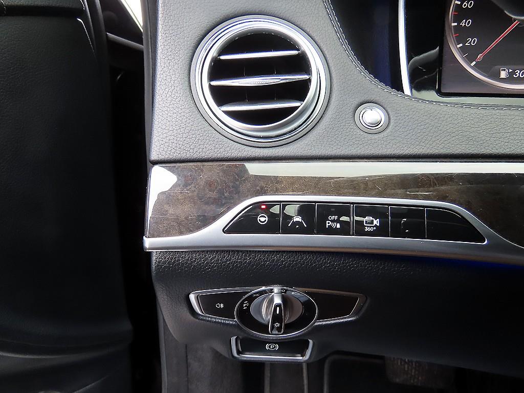 Mercedes Benz S Class - Vista 12