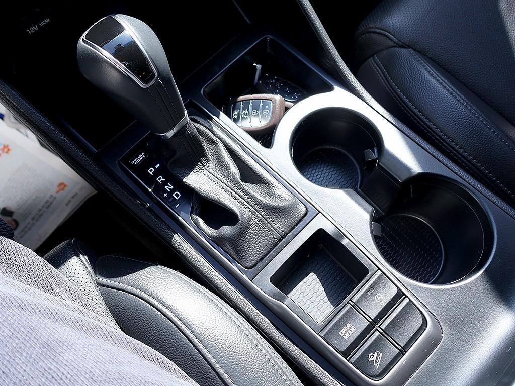 HYUNDAI Tucson 2018 Blanco - Importación desde Corea - HF Imports Iquique - Foto 7