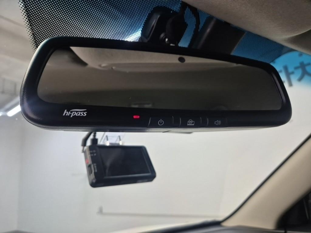 Ssangyong Tivoli 2021 Blanco - Importación desde Corea - HF Imports Iquique - Foto 16